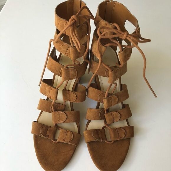 MARC FISCHER SUEDE LACE-UP BLOCK HEEL SANDAL - Picture 6 of 8